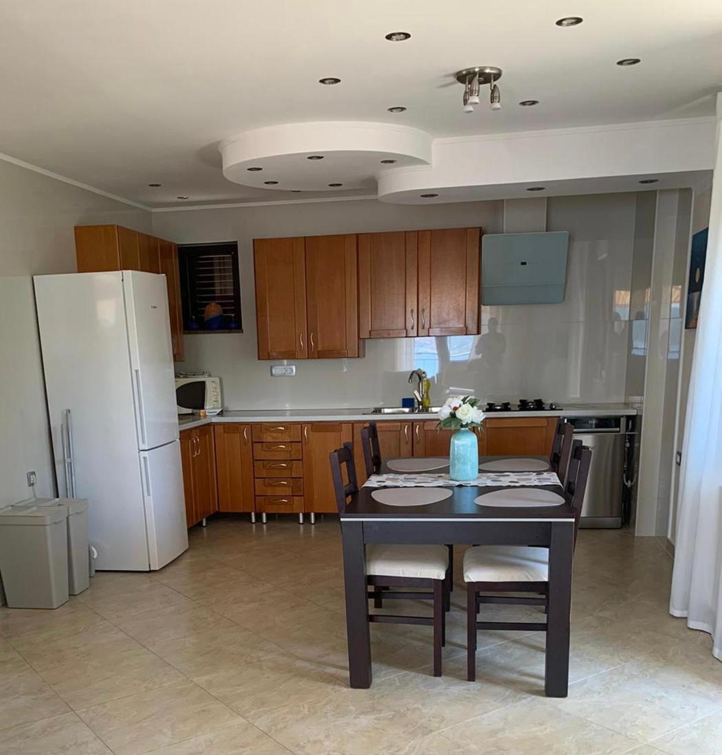 Apartment Nena ซริกเวนิซา ภายนอก รูปภาพ